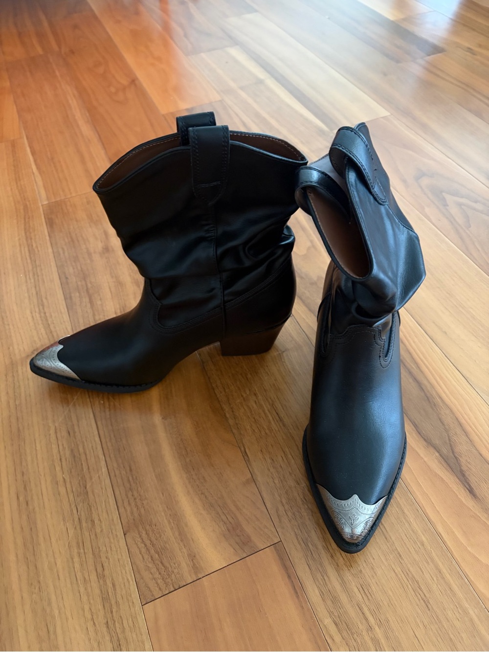 Never Worn: Black Western-Inspired Women's Ankle Boots with Silver Toe Caps